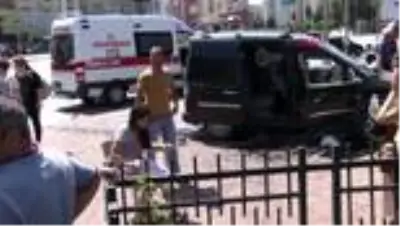 ADANA Halime bu kez de pansumana giderken kazada yaralandı ADANA Halime bu kez de pansumana giderken kazada yaralandı