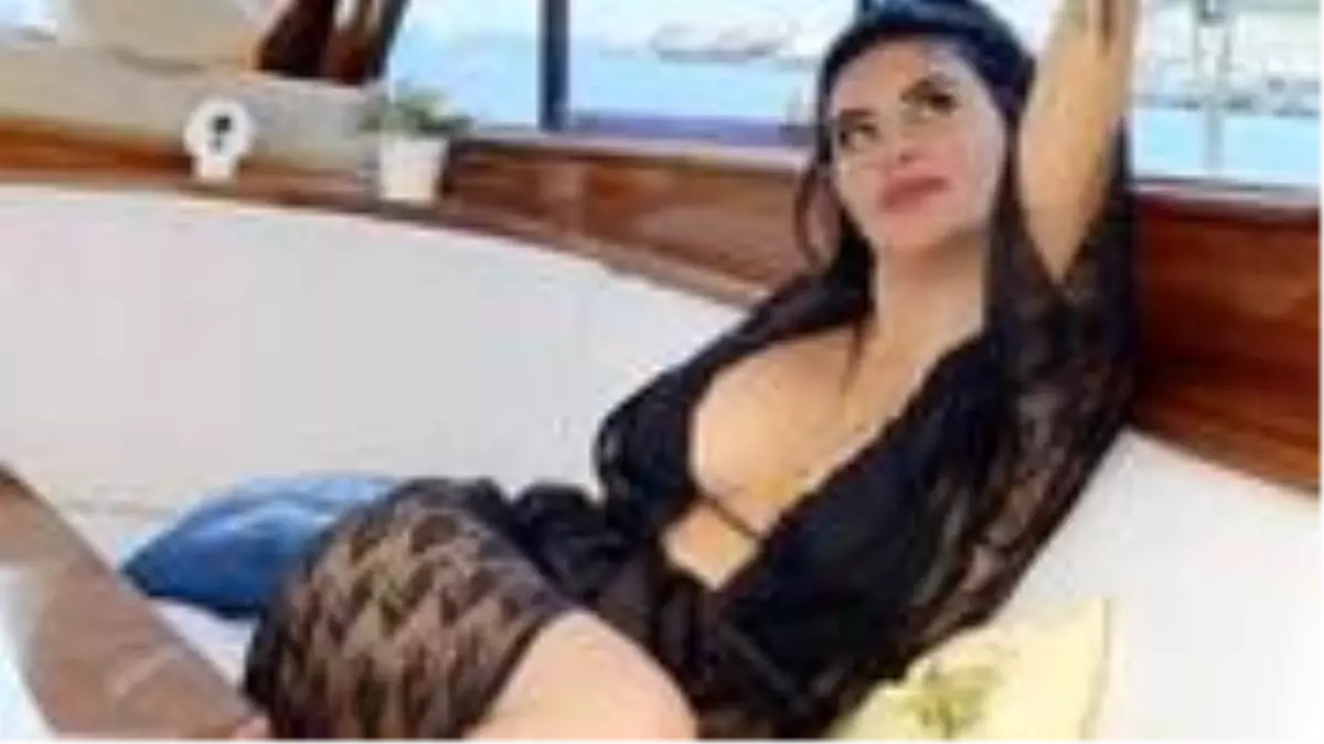 Ebru Polat'ın 'Kocanızı elinizden alırlar' paylaşımının altından ihanet çıktı