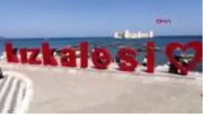 Mersin'de sahiller doldu Mersin'de sahiller doldu