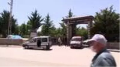 Son dakika haber... Şair ve yazar Abdürrahim Karakoç, vefatının 8. yılında kabri başında anıldı (1) Son dakika haber... Şair ve yazar Abdürrahim Karakoç, vefatının 8. yılında kabri başında anıldı (1)