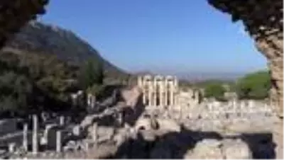 Türkiye'nin antik kentleri ziyaretçilerini bekliyor - Efes Antik Kenti
