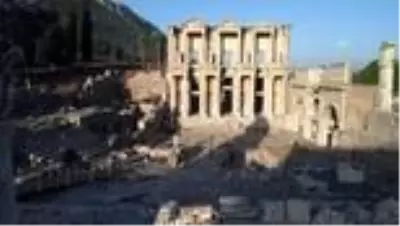 Türkiye'nin antik kentleri ziyaretçilerini bekliyor - Efes Antik Kenti