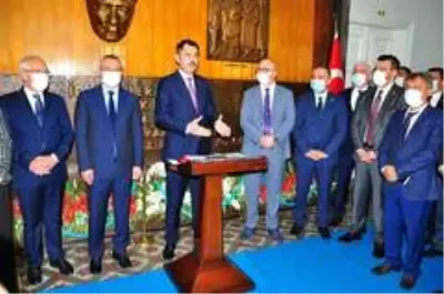 Bakan Kurum, Manisa'da dev kentsel dönüşüm çalışmalarının müjdesini verdi Bakan Kurum, Manisa'da dev kentsel dönüşüm çalışmalarının müjdesini verdi