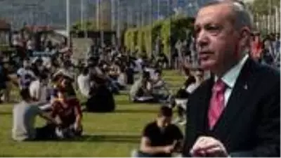 Cumhurbaşkanı Erdoğan, hafta sonu oluşan kalabalık görüntülerle ilgili uyarı yaptı: Yaptıkları iş doğru değil Cumhurbaşkanı Erdoğan, hafta sonu oluşan kalabalık görüntülerle ilgili uyarı yaptı: Yaptıkları iş doğru değil