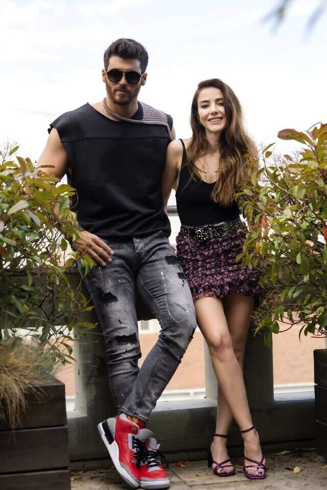 FOX TV'nin yeni romantik komedi dizisi Bay Yanlış'ın ilk fragmanı yayınlandı FOX TV'nin yeni romantik komedi dizisi Bay Yanlış'ın ilk fragmanı yayınlandı
