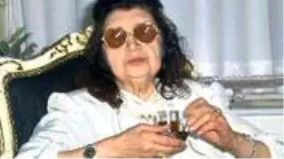 Genelev patroniçesi Manukyan'ın dudak uçuklatan mirası, oğlu ile torununu mahkemelik etti Genelev patroniçesi Manukyan'ın dudak uçuklatan mirası, oğlu ile torununu mahkemelik etti