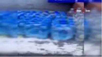 Son Dakika | İstanbul'da kaçak içki operasyonu: 1137 litre etil alkol ele geçirildi Son Dakika | İstanbul'da kaçak içki operasyonu: 1137 litre etil alkol ele geçirildi