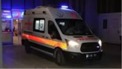 Van'da PKK'lı teröristler sivilleri hedef aldı: 2 şehit, 8 yaralı Van'da PKK'lı teröristler sivilleri hedef aldı: 2 şehit, 8 yaralı