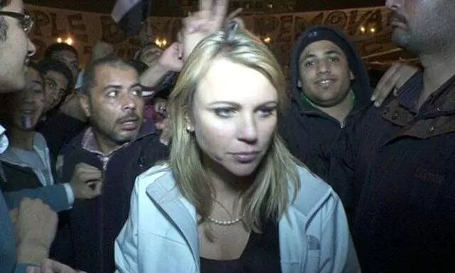 2011 yılında Mısır'daki Arap Baharı sırasında cinsel istismara uğrayan Amerikalı muhabir yaşadıklarını anlattı 2011 yılında Mısır'daki Arap Baharı sırasında cinsel istismara uğrayan Amerikalı muhabir yaşadıklarını anlattı