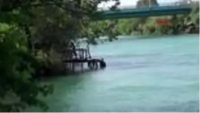 ANTALYA Her gün oğlunun boğulduğu yere gelip, gözyaşı döküyor