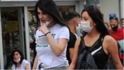 Bilim Kurulu çözüm arıyor! Vatandaşların doğru sandığı '3 yanlış bilgi' sebebiyle salgın bitmiyor Bilim Kurulu çözüm arıyor! Vatandaşların doğru sandığı '3 yanlış bilgi' sebebiyle salgın bitmiyor