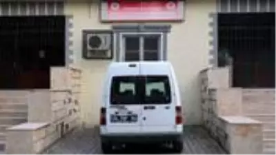 Gaziantep'te define aramak için kazdığı çukura düşen kişi, hayatını kaybetti Gaziantep'te define aramak için kazdığı çukura düşen kişi, hayatını kaybetti