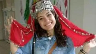 Edremit'te Aybüke öğretmen unutulmadı Edremit'te Aybüke öğretmen unutulmadı