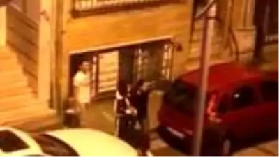 Eski erkek arkadaşı, talihsiz hemşireyi sokak ortasında bıçakladı Eski erkek arkadaşı, talihsiz hemşireyi sokak ortasında bıçakladı