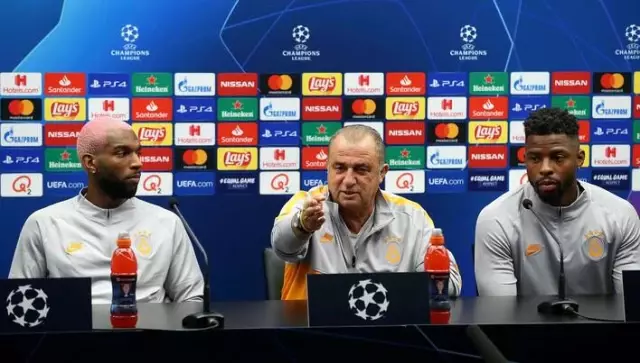 Fatih Terim, 'Artık para için çalışmak istemiyorum' sözleri nedeniyle Ryan Babel'i sildi Fatih Terim, 'Artık para için çalışmak istemiyorum' sözleri nedeniyle Ryan Babel'i sildi