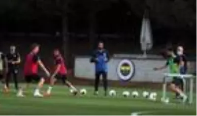 Fenerbahçe'de Tahir Karapınar antrenmana katıldı Fenerbahçe'de Tahir Karapınar antrenmana katıldı