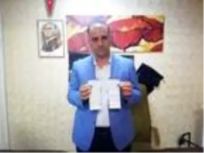 CHP'li meclis üyesi, kabarık fatura gönderen İSKİ'den hakkını söke söke aldı CHP'li meclis üyesi, kabarık fatura gönderen İSKİ'den hakkını söke söke aldı
