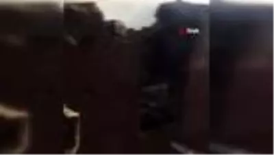 Kerpiç ev alevlere teslim oldu Kerpiç ev alevlere teslim oldu