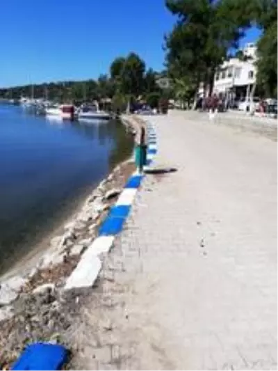 Milas'ta sahiller yeni sezona hazırlanıyor Milas'ta sahiller yeni sezona hazırlanıyor