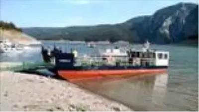 'Altınkaya 55' feribotu ilk seferini gerçekleştirdi 'Altınkaya 55' feribotu ilk seferini gerçekleştirdi
