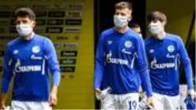 Almanya Bundesliga'da maske takma zorunluluğu kaldırıldı Almanya Bundesliga'da maske takma zorunluluğu kaldırıldı
