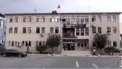 Belediyedeki rüşvet ve yolsuzluk operasyonunda 14 kişi yakalandı Belediyedeki rüşvet ve yolsuzluk operasyonunda 14 kişi yakalandı