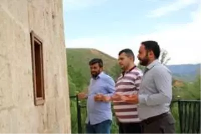 Bunu tarih yazmadı, Yavuz'un Sivas'ta inşa ettirdiği türbe Bunu tarih yazmadı, Yavuz'un Sivas'ta inşa ettirdiği türbe