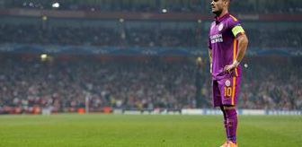Galatasaray'da yardımcı antrenör olacağı konuşulan Sneijder'den ilk açıklama: Şu an futbolculara rehberlik yapıyorum