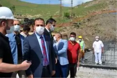 Hakkari'de 401 konutun temeli atıldı Hakkari'de 401 konutun temeli atıldı