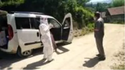 Cenazeye katılan iki kişinin korona testi pozitif çıkınca filyasyon ekipleri çalışma başlattı Cenazeye katılan iki kişinin korona testi pozitif çıkınca filyasyon ekipleri çalışma başlattı