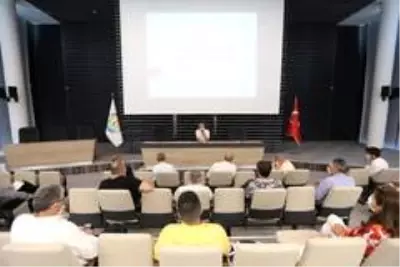 Mezitli Belediyesi meclis üyelerine yaz dönemi çalışmaları anlatıldı Mezitli Belediyesi meclis üyelerine yaz dönemi çalışmaları anlatıldı