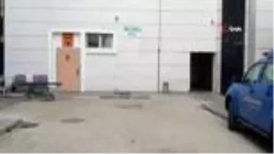 Silahla oynayan çocuk silahın ateş alması sonucu hayatını kaybetti Silahla oynayan çocuk silahın ateş alması sonucu hayatını kaybetti