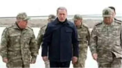Son Dakika: Yunanistan'ın 'Savaşa hazırız' açıklamasına Bakan Akar'dan yanıt: O bir dil sürçmesidir Son Dakika: Yunanistan'ın 'Savaşa hazırız' açıklamasına Bakan Akar'dan yanıt: O bir dil sürçmesidir