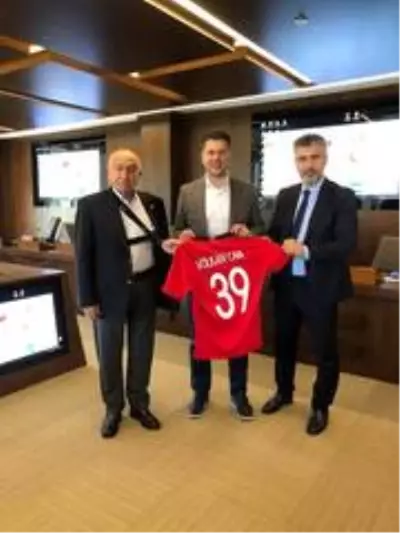 TFF ile 2. ve 3. Lig Kulüpler Birliği, değerlendirme toplantısı yaptı TFF ile 2. ve 3. Lig Kulüpler Birliği, değerlendirme toplantısı yaptı