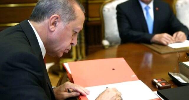Vali atamaları nedir? Hangi vali nereye atandı? Yeni valiler kimler? Merkeze alınan valiler kimler? Cumhurbaşkanı Erdoğan'ın vali atamaları!