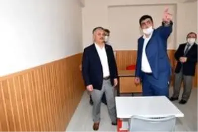 Vali Yazıcı Bigadiç'te kamu yatırımlarını inceledi