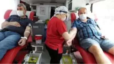 Vatandaşlar iki ay aradan sonra kan bağışı için koştu