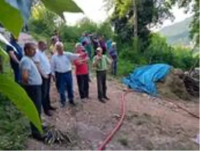 7 kişilik aile yangına uykuda yakalandı, eşyalar küle döndü 7 kişilik aile yangına uykuda yakalandı, eşyalar küle döndü