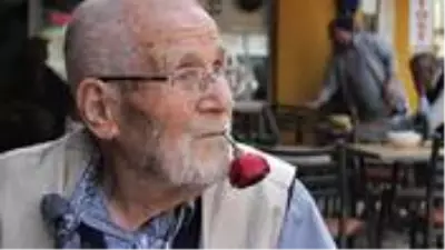 89 yaşındaki Gül Dede, koronavirüse meydan okuyor 89 yaşındaki Gül Dede, koronavirüse meydan okuyor