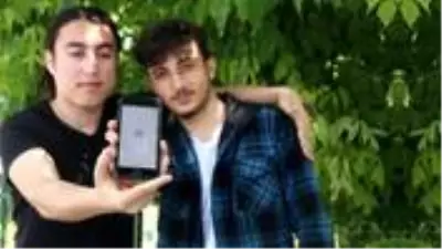 Buldukları açığı Instagram'a bildiren gençler, aldıkları ödül teklifi karşısında hayal kırıklığına uğradı Buldukları açığı Instagram'a bildiren gençler, aldıkları ödül teklifi karşısında hayal kırıklığına uğradı