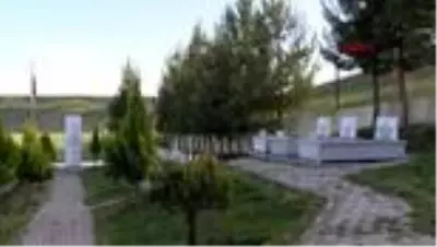 DİYARBAKIR Dürümlü saldırısında 16 yakınını kaybeden Yaman Şehitlerimizin kanı yerde kalmadı DİYARBAKIR Dürümlü saldırısında 16 yakınını kaybeden Yaman Şehitlerimizin kanı yerde kalmadı