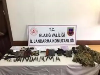 Etkisiz hale getirilen 16'sı sivil 21 şehidin faili ikinci terörist de turuncu kategoride çıktı Etkisiz hale getirilen 16'sı sivil 21 şehidin faili ikinci terörist de turuncu kategoride çıktı