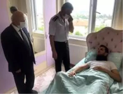 Gazi Gönül'e geçmiş olsun ziyareti