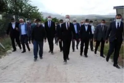 Isparta Valisi Seymenoğlu GES'te incelemelerde bulundu Isparta Valisi Seymenoğlu GES'te incelemelerde bulundu