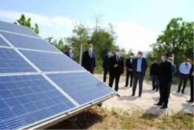 Isparta Valisi Seymenoğlu GES'te incelemelerde bulundu Isparta Valisi Seymenoğlu GES'te incelemelerde bulundu