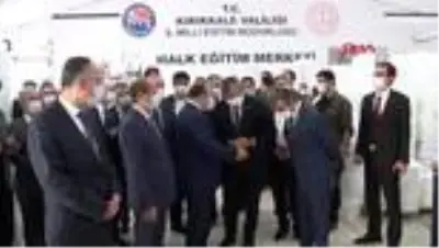 KIRIKKALE Bakan Varank, Kırıkkale'de maske üretim atölyesini ziyaret etti
