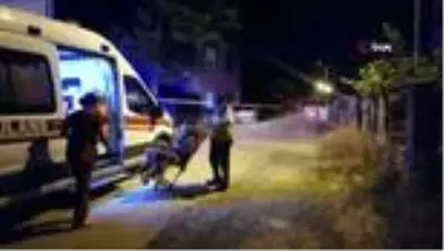 Psikolojik sorunları olan kişi önce annesini, ardından 2 bekçi ve 1 polisi vurdu Psikolojik sorunları olan kişi önce annesini, ardından 2 bekçi ve 1 polisi vurdu