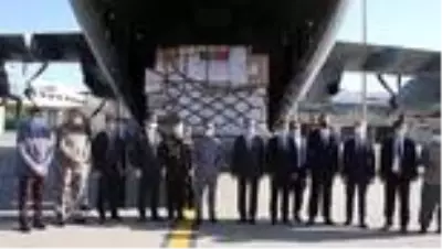 Türkiye'den tıbbi yardım taşıyan uçak başkent Kabil'e indi Türkiye'den tıbbi yardım taşıyan uçak başkent Kabil'e indi