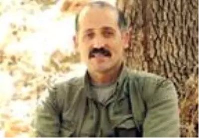 Türkiye'nin operasyonlarına direnemeyen PKK'nın sözde yöneticileri, kaçacak yer arıyor Türkiye'nin operasyonlarına direnemeyen PKK'nın sözde yöneticileri, kaçacak yer arıyor