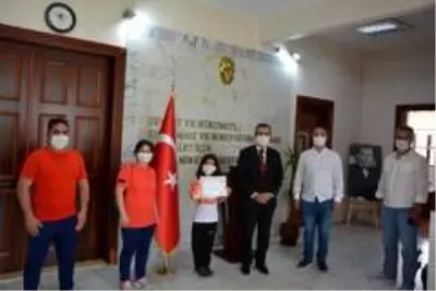 Türkiye Şampiyonu Anıl Mert İmre, Kuşadası'nın gururu oldu Türkiye Şampiyonu Anıl Mert İmre, Kuşadası'nın gururu oldu